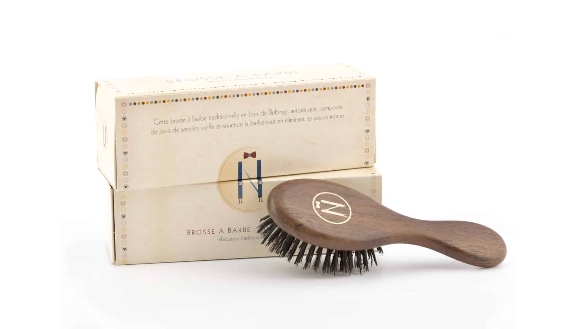 Brosse à barbe en poils de sanglier